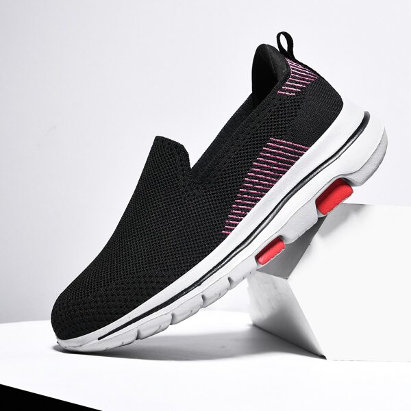 

Minimalist Slip On Casual Shoes, Black