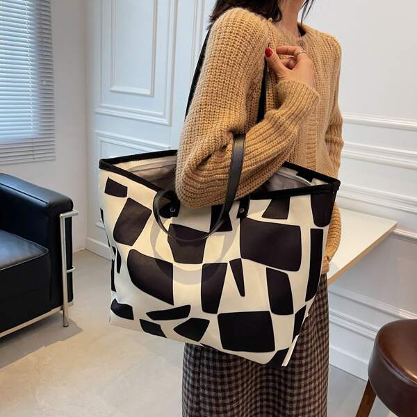

Two Tone Shoulder Tote Bag, Black