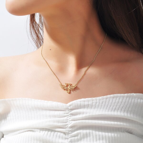 

Bee Decor Necklace, Gold