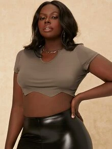 SHEIN SXY 加大缺口领口不对称下摆短款 T 恤 - 咖啡棕 - 查看 4