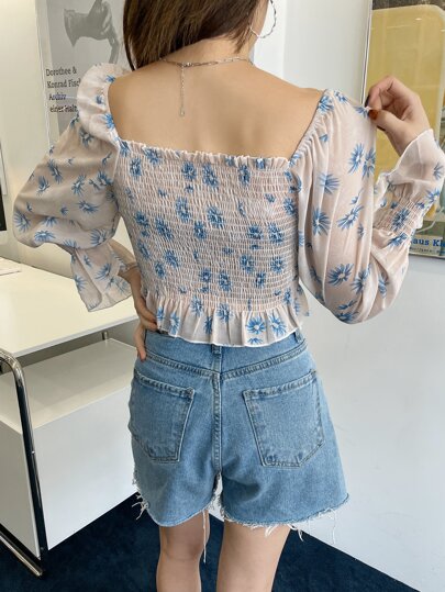 DAZY クロップブラウス 花柄プリント フリルトリム シール フラウンススリーブ