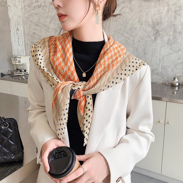 

Polka Dot & Geometric Pattern Scarf, Multicolor