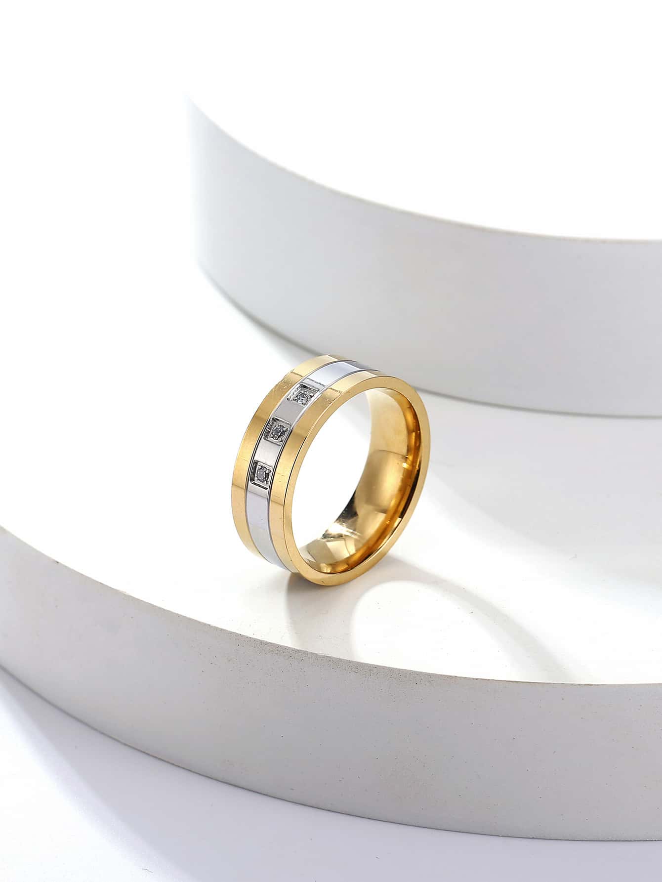 Nhẫn chi tiết rhinestone - Nhiều màu - Xem 1