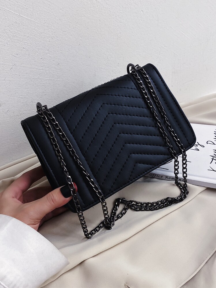 ミニタッセル装飾ステッチディテールクロスボディバッグ、毎日の通勤、旅行、休暇、ストリートショッピング、ブラック磁気バックルタッセルキルティングメタルチェーンPU素材キルティングタッセルスクエアバッグメタルチェーン - ブラック - 見る 6