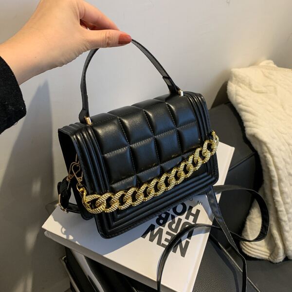 

Quilted Pattern Chain Square Bag, Black