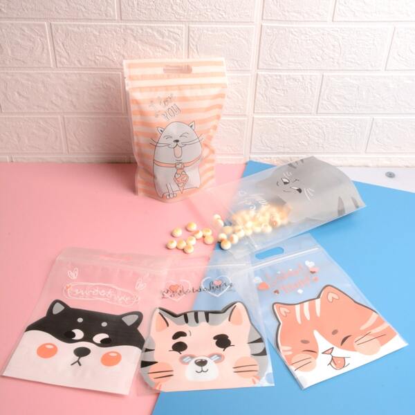 

10pcs Cartoon Graphic Random Food Storage Bag, Multicolor