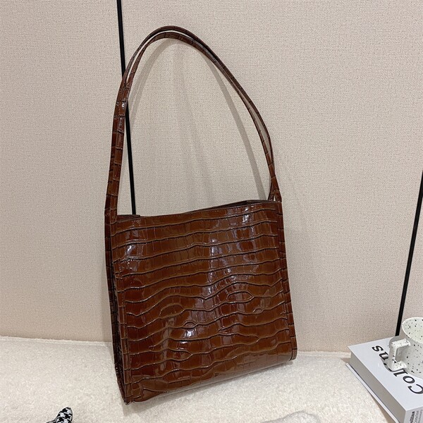

Minimalist Crocodile Embossed Shoulder Bag, Brown