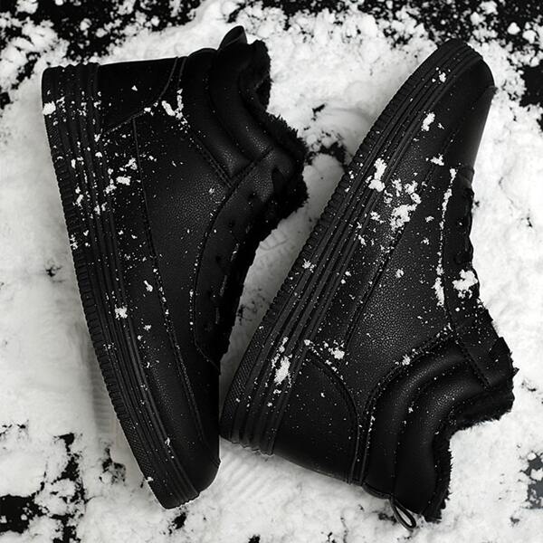 

Men Minimalist Plush Inside Skate Shoes, Black