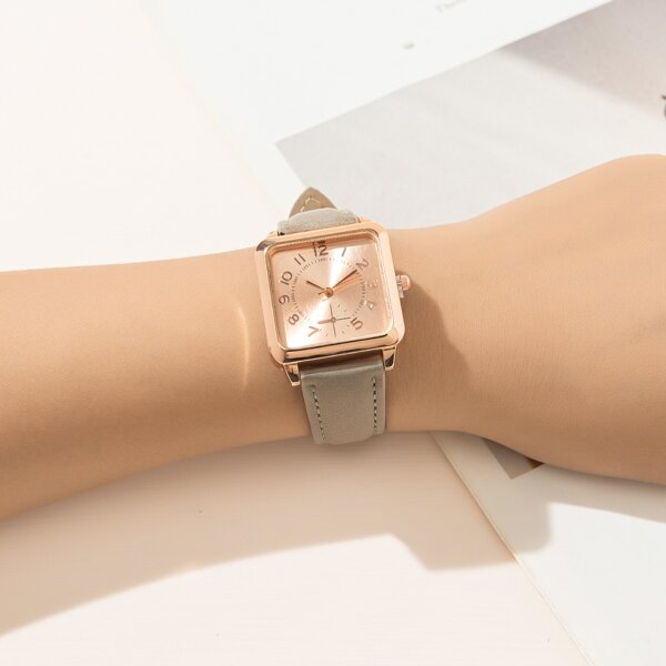 

Square Pointer Quartz Watch