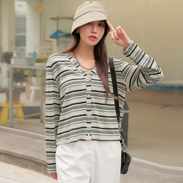 

Striped Print V-neck Button Front Top, Multicolor