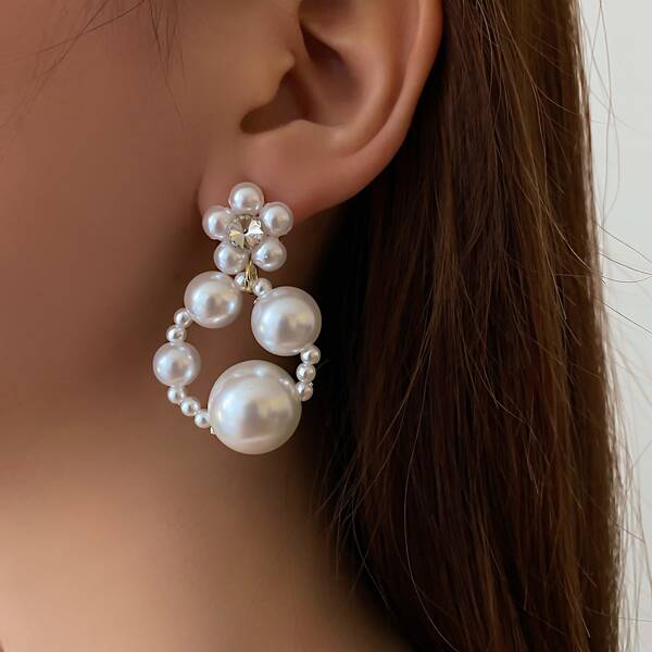 

Faux Pearl Beaded Flower Decor Drop Earrings, White