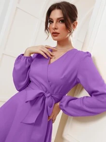 Modelyn 交疊領燈籠袖繫腰帶洋裝