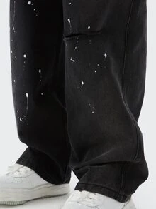 男士字母和潑濺圖案印花破洞貼布細節牛仔褲 - 黑色 - 查看 4