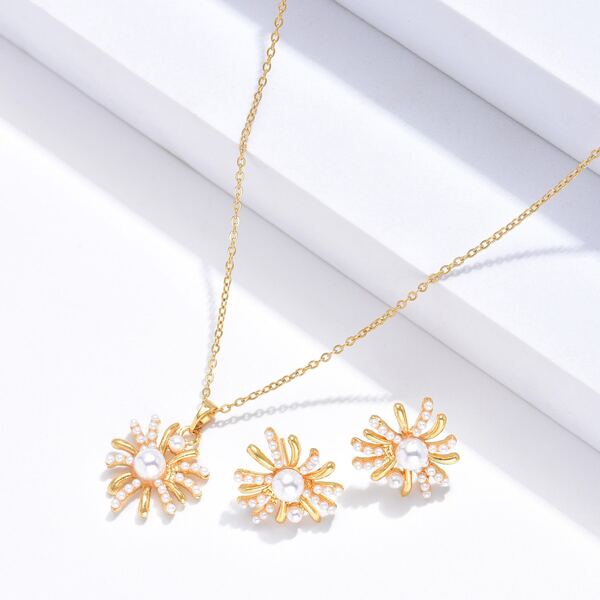 

3pcs 18K Gold Plated Faux Pearl Decor Jewelry Set