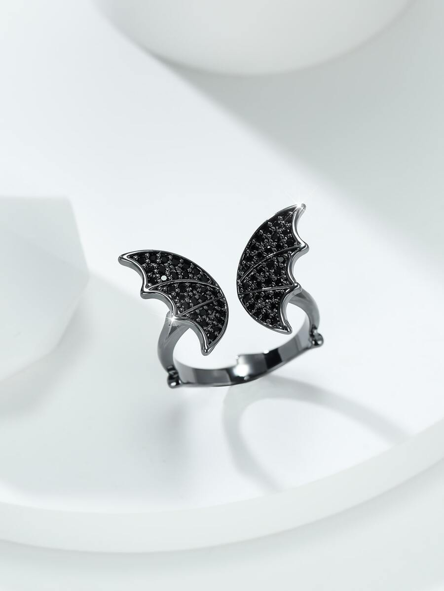 Halloween Bat Wing Decor Cuff Ring - Black - View 1