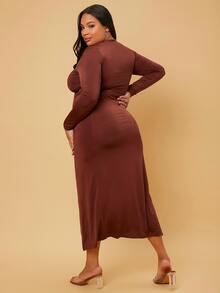 SHEIN Maternity Plus Solid Tee & Ruched Side Asymmetrical Hem Skirt - Coffee Brown - View 2