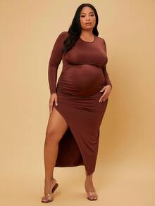 SHEIN Maternity Plus Solid Tee & Ruched Side Asymmetrical Hem Skirt - Coffee Brown - View 5