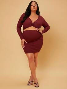 SHEIN Maternity Plus 1pc Cut Out Twist Front Bodycon Dress - Burgundy - View 5
