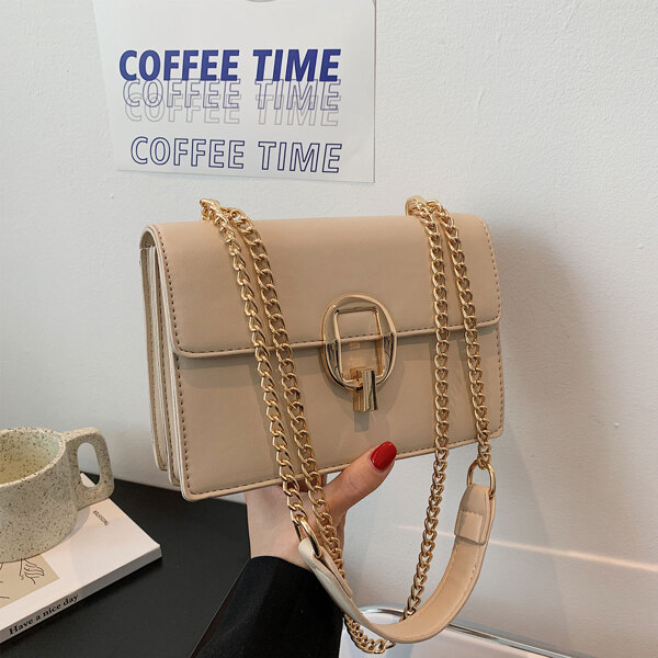 

Minimalist Flap Chain Shoulder Bag, Beige
