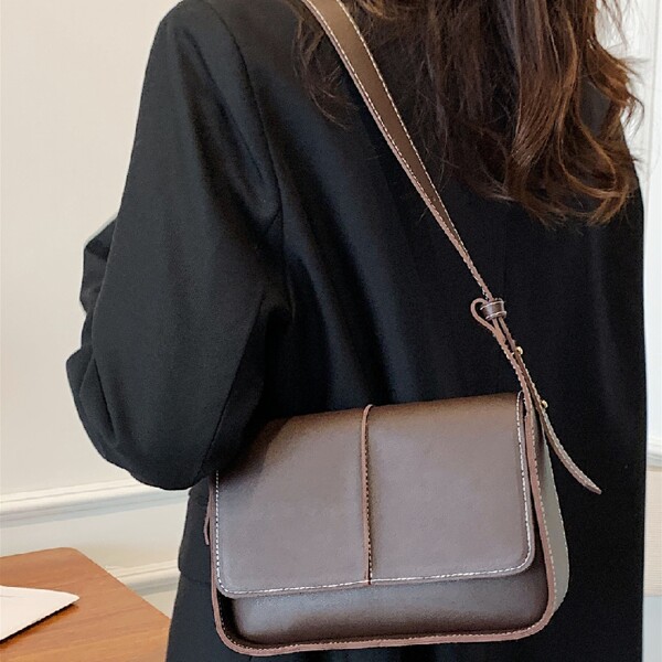 

Minimalist Flap Saddle Bag, Coffee brown