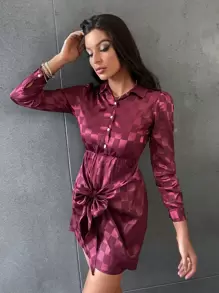 SHEIN Unity 棋盤格提花前打結緞面襯衫連衣裙 - 酒紅色 - 查看 1
