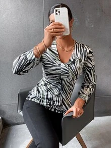 SHEIN Unity 滿版印花垂墜緞面襯衫 - 彩色 - 查看 6