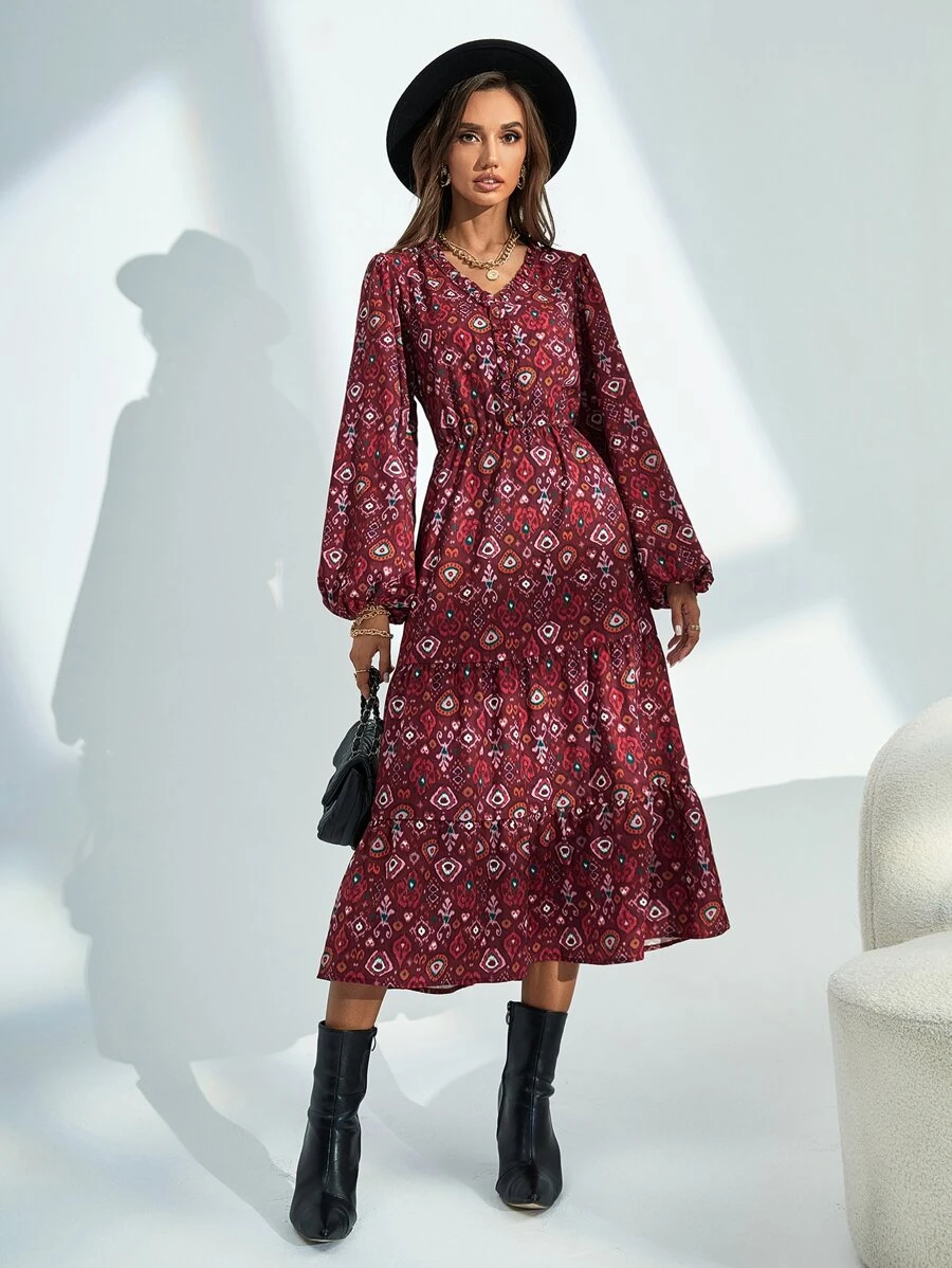 فستان بحافة مكشكش باكمام بيشوب بطباعة شامل