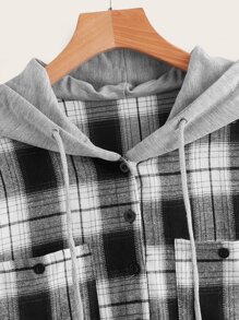 Blusa de cuadros con cordón con capucha irregular