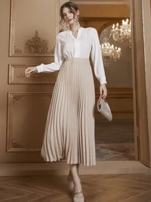 Modelyn Solid Elastic Waist Pleated Skirt - Beige - View 4