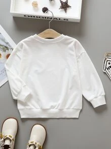 年輕女孩薯條和口號圖形運動衫