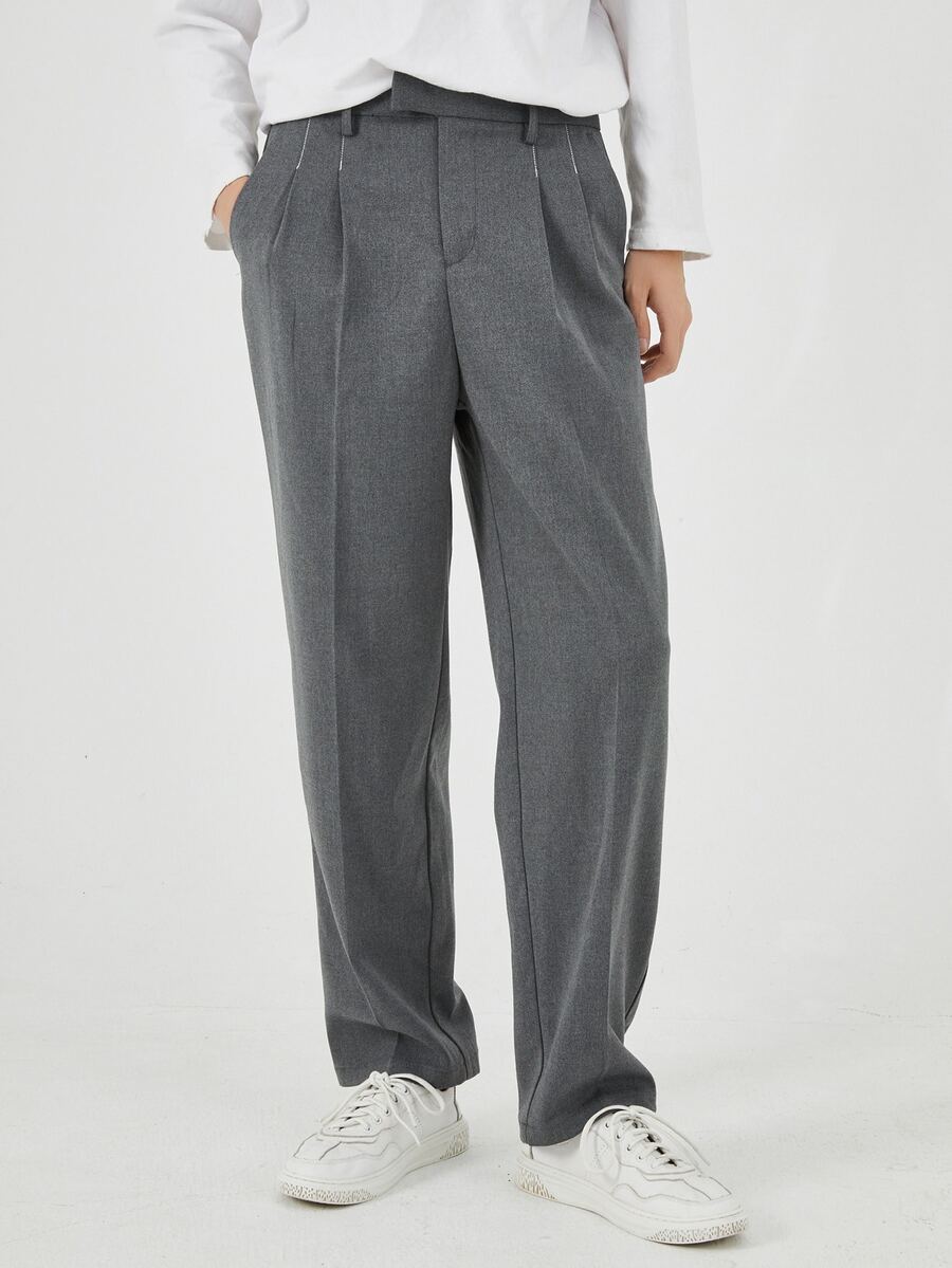 Manfinity Homme 男士斜插口袋褶皺面料長褲 - 灰色 - 查看 1