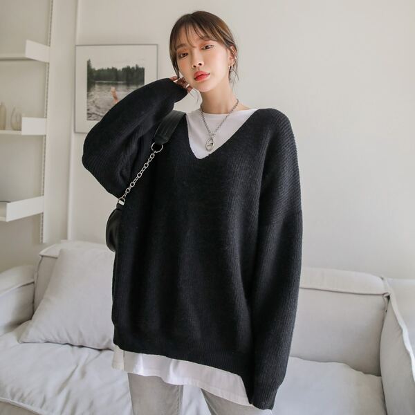 

V-Neck Drop Shoulder Oversized Sweater, Black