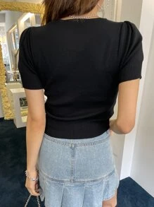 DAZY Áo crop top đan cổ tim nhún bèo phía trước thời trang mùa hè, thu - màu đen - Xem 2