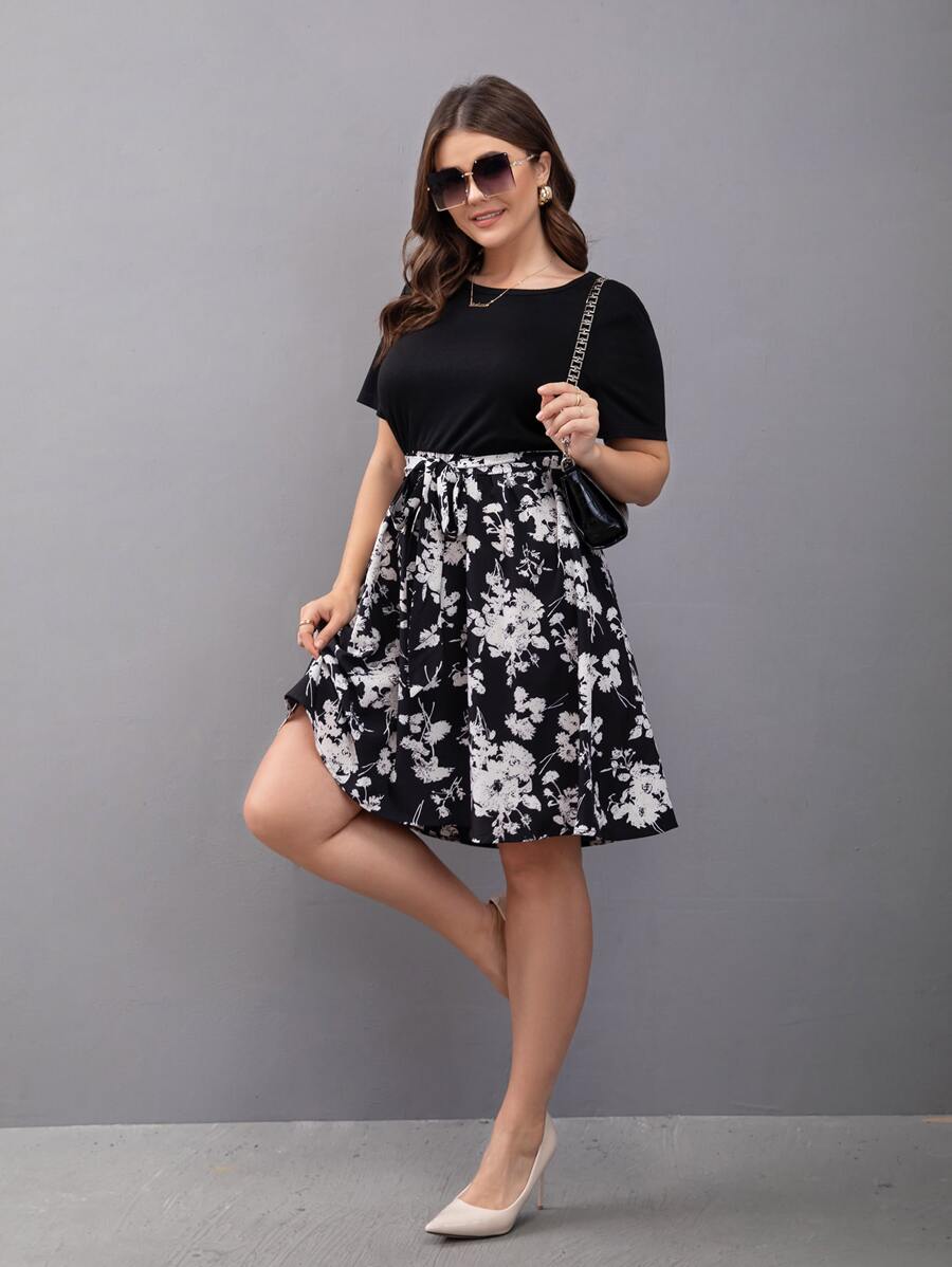 SHEIN LUNE 大碼印花繫腰帶洋裝 - 黑與白 - 查看 1