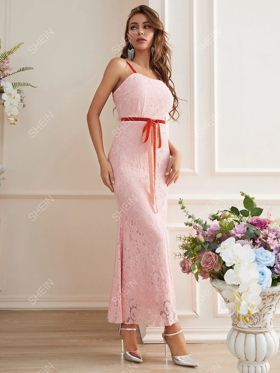 SHEIN Belle Kleid mit Band vorne, Meerjungfrau Saum, Spitze - Babypink - Übersicht 1