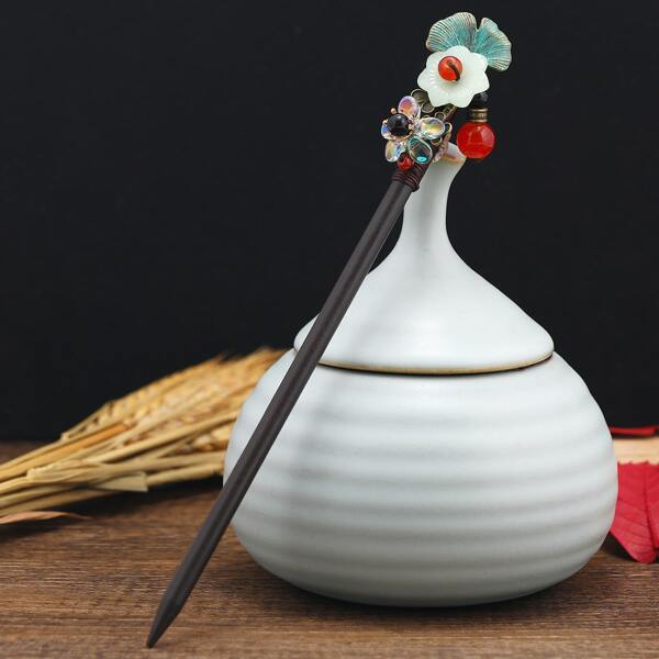 

Flower Decor Hair Pin, Light grey