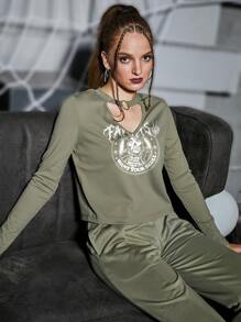 PUNK Camiseta con abertura con estampado de cráneo y slogan - Verde militar - Ver 1