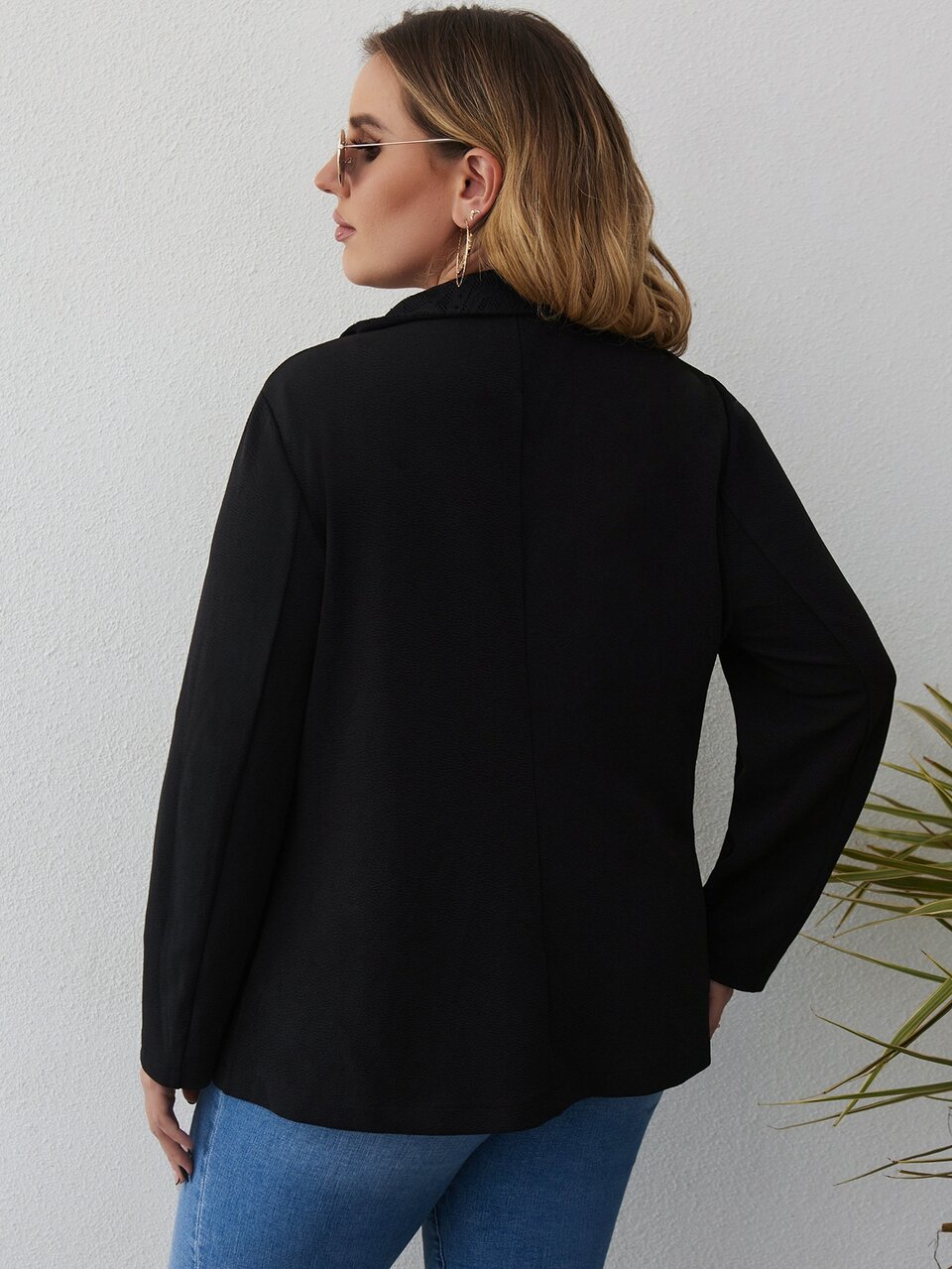 Plus Lapel Collar Single Breasted Blazer