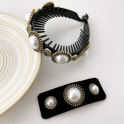 2pcs Faux Pearl Decor Hair Clip