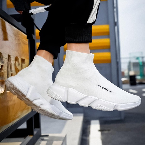 

Men Letter Graphic Knit Slip On Sneakers, White