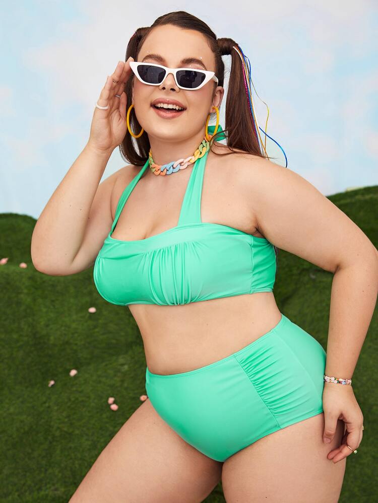 Plus Size Ruched Bust Halter Bikini Set Summer Beach - Mint Green - View 3