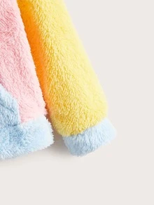 SHEIN Young Girls Color Block Kangaroo Pocket Teddy Sweatshirt - Multicolor - View 3