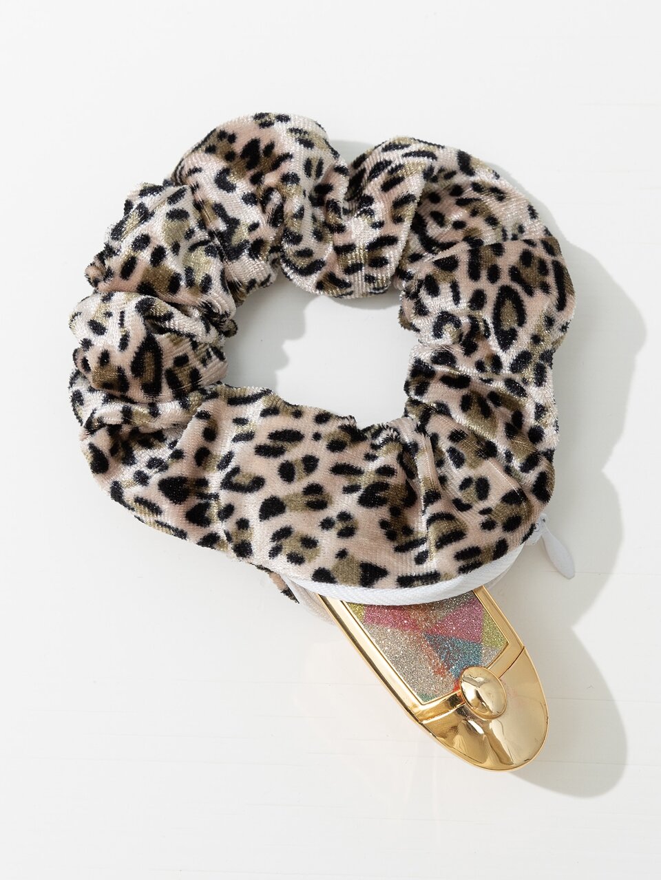 Leopard Pattern Scrunchie With Zipper Pocket