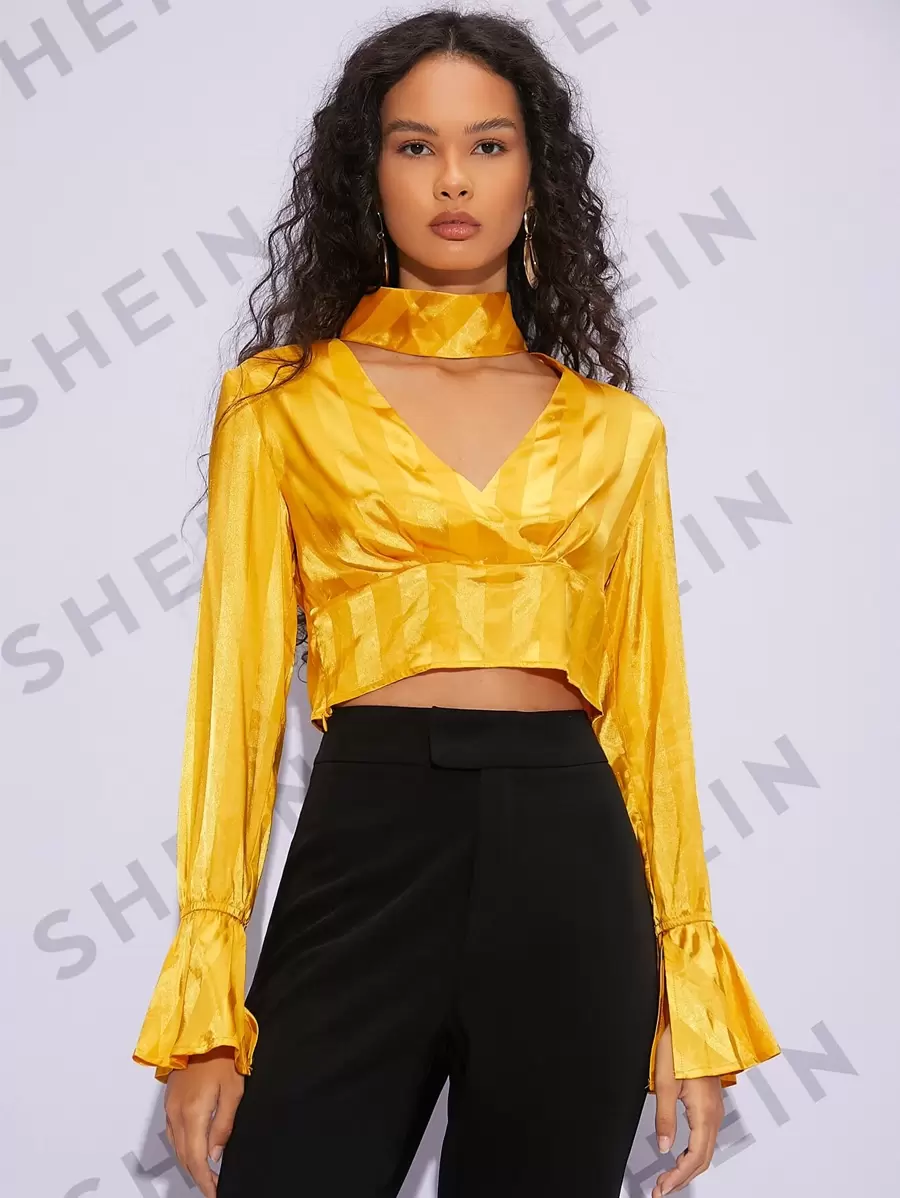 SHEIN BAE 條紋圖案提花鎖脖領口荷葉袖短款緞面襯衫 - 黃色 - 查看 1