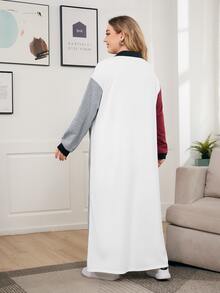 SHEIN Plus 1pc Slogan & Butterfly Print Colorblock Drop Shoulder Sweatshirt Dress - Multicolor - View 2