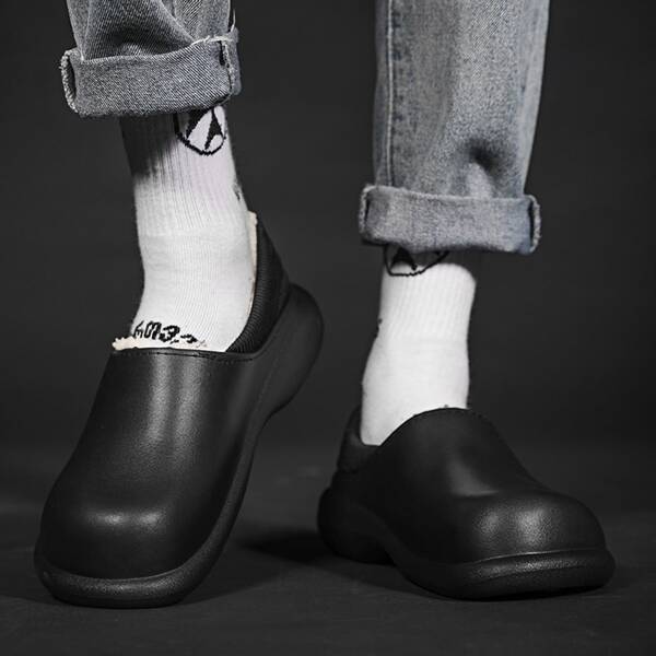 

Men Minimalist Work Clogs, Black