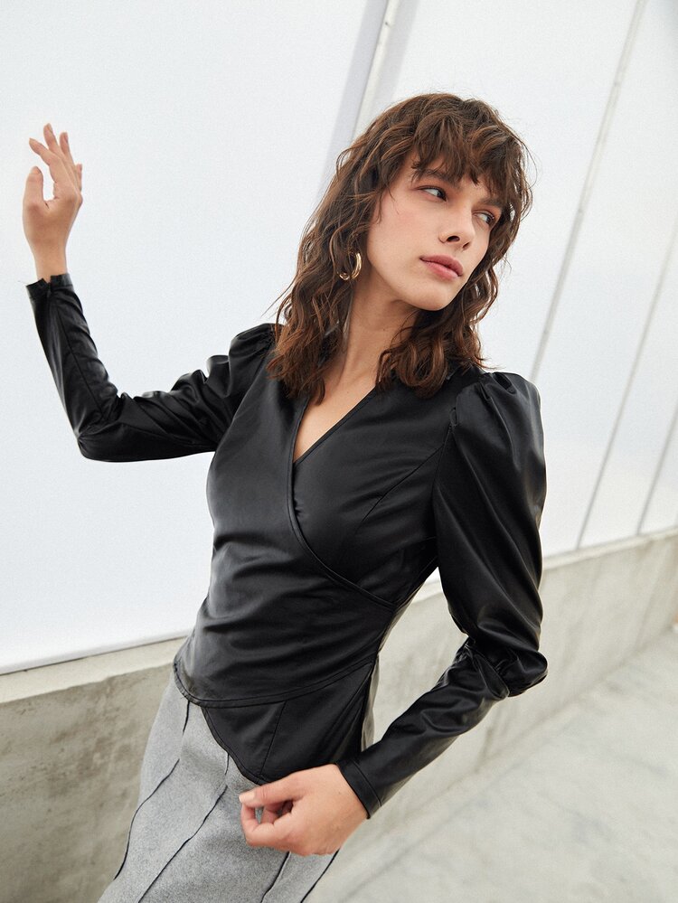 SHEIN V Neck Wrap PU Leather Blouse - Black - View 4
