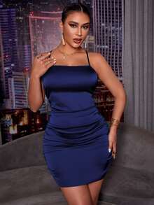 SHEIN SXY 素色緞面露背褶邊洋裝 - 藏蓝色 - 查看 2