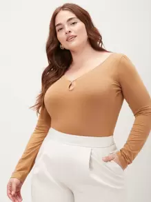 MOTF PREMIUM 大碼合身鏤空T恤 - 駝色 - 查看 4