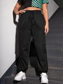 CovetEZ Pantalones cargo con bolsillo con solapa - Negro - Ver 5